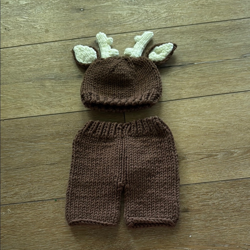 Handmade Brown Knit Deer Antler Baby Hat‎ and Pants Set